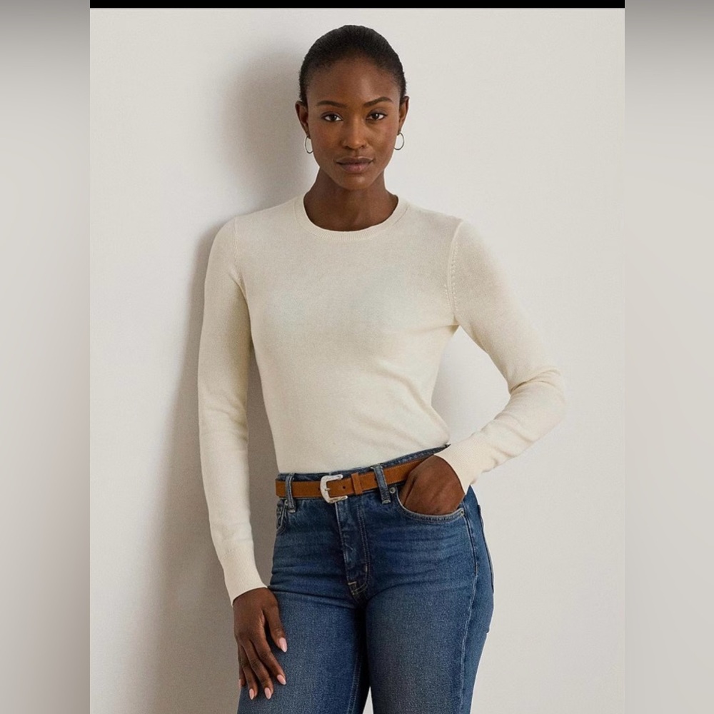 Lauren Ralph Lauren
Soft Cotton Blend Crew Neck Long Sleeve Sweater